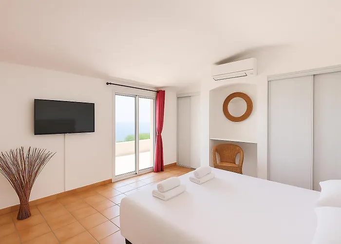 La Veglia ポルトヴェッキオ